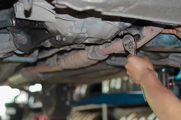 Разборка ШРУСа: отщелкивание крестовины и проверка подшипников