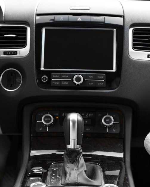 Проблемы с магнитолой: диагностика и решение